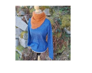 Pull mohair col rond bleu